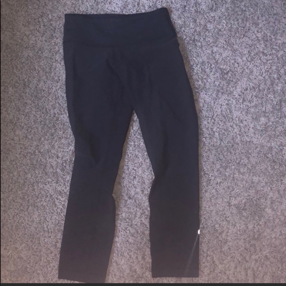Lulu lemon cropped wonder under leggings